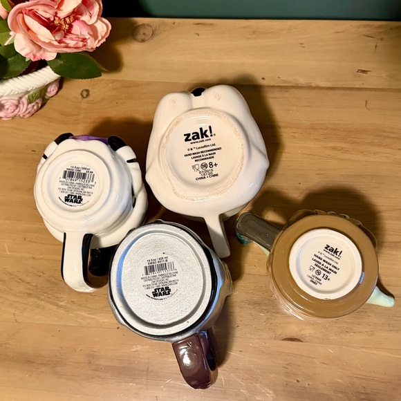 Star Wars Character Mug Bundle | Sormtroopers, Mandalorian, Grogu - Picture 8 of 10